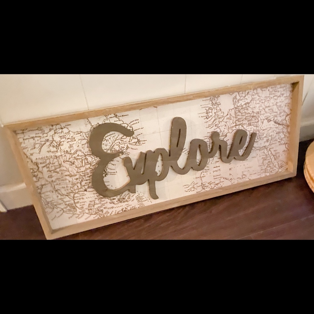 Explore sign